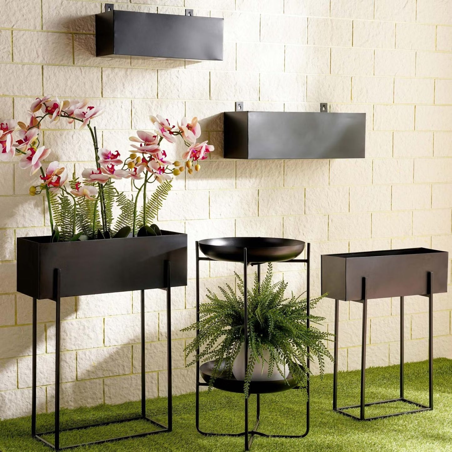 Black Wall Mounted Planter, 51x16x19cm