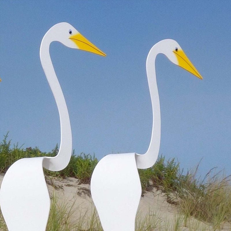 Wind Activated Bird Ornament with Stainless Steel and Reflective Finish for Gardens